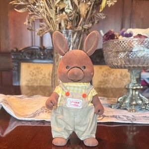 Sylvanian Families Brown Rabbit Figure